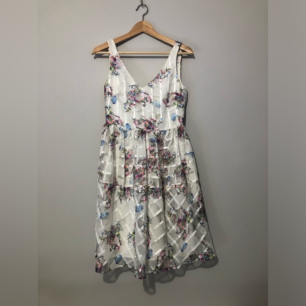 NWT Anthropologie Maeve Peony Garden Party Dress Midi Women’s 4 Floral Coquette - Picture 1 of 9